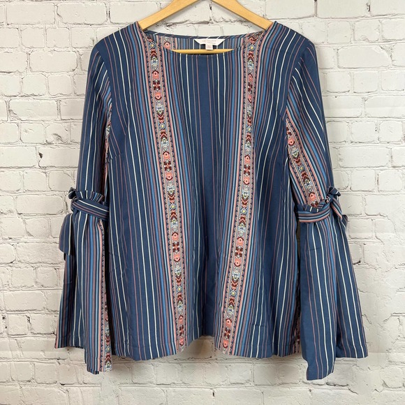 LC Lauren Conrad Blue Stripe Tie Bell Sleeve Blouse XL - Picture 1 of 6